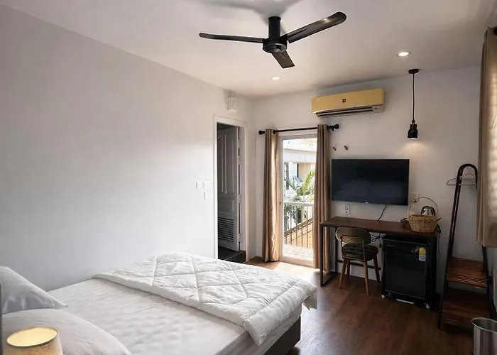 The Spicy Traveller Hotel, & Siem Reap