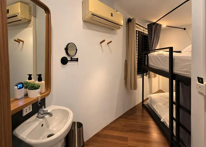 The Spicy Traveller Hotel, & Siem Reap