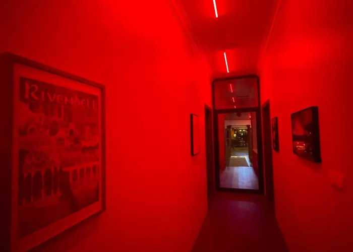 The Spicy Traveller Hotel, & Hotel *