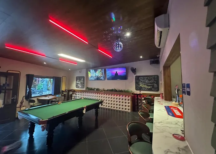 The Spicy Traveller Hotel, & Hotel *